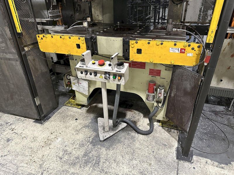 220 TON AIDA GAP FRAME PRESS