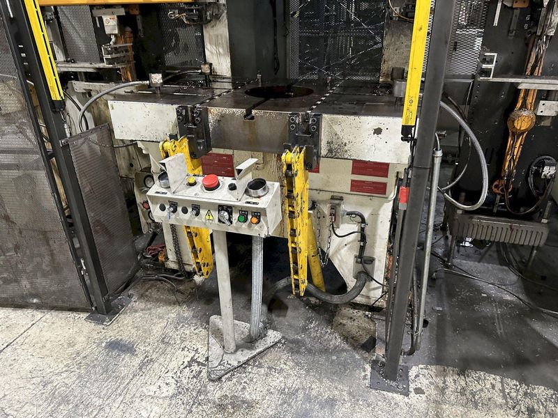 220 TON AIDA GAP FRAME METAL STAMPING PRESS