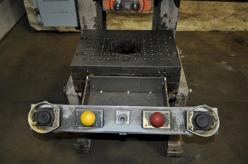 25 TON ROUSSELLE OBI PRESS
