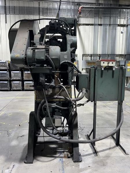 60 Ton Federal Single Crank Flywheel OBI Press