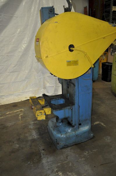 25 TON ROUSSELLE HORN PRESS