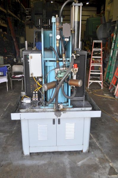 15 TON AIR-HYDRAULICS PRESS