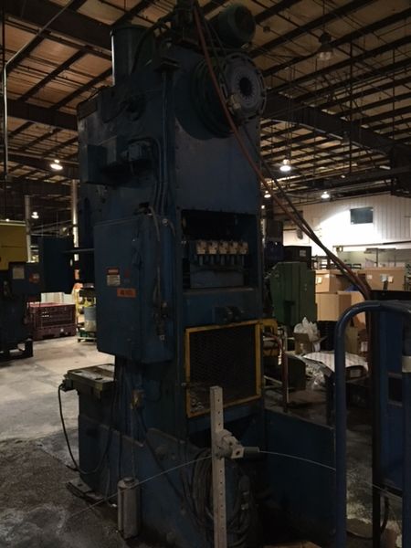 90 TON NIAGARA OBI BACK GEARED PRESS