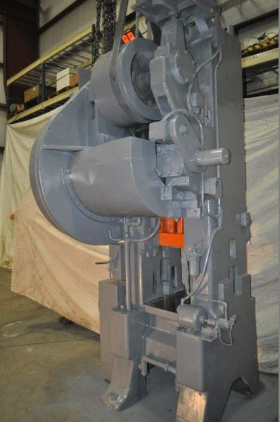 250 TON MINSTER KNUCKLE JOINT PRESS