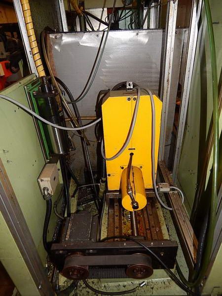 YAMADA ENGINEERING MODEL 2FB-01 DOUBLE END BORING MACHINE