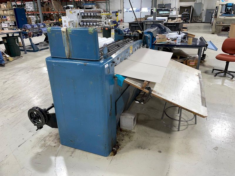 Kolbus Mdl. SN100 Slitter / Shear