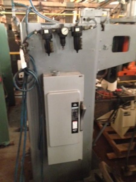 150 KVA TAYLOR WINFIELD SPOT WELDER