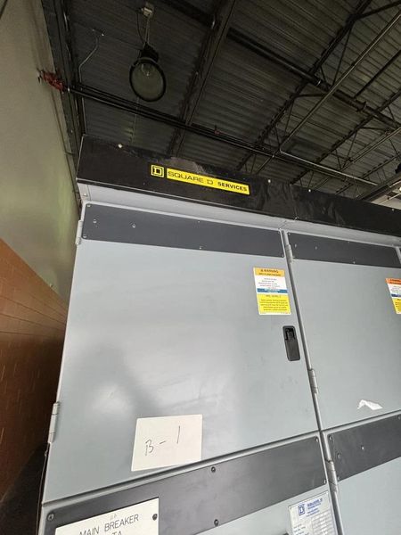 1600 Amp 2200v 700v 50ka Delta Wye Main Breaker