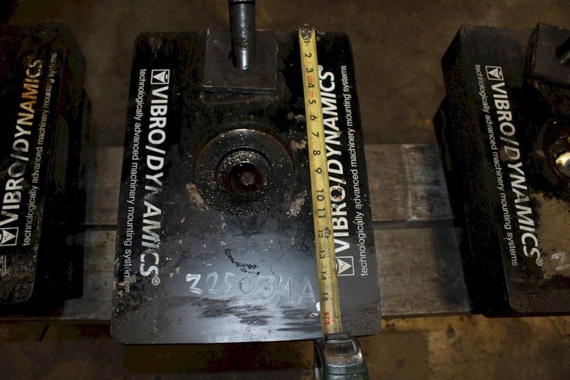 16.75" x 12.325" x 8.25" VIBRO DYNAMICS ISOLATION MACHINERY PADS