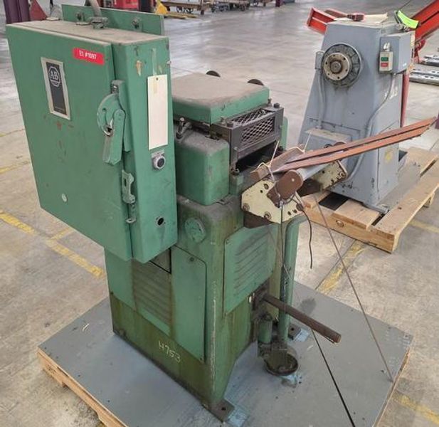 .025" x 8" LITTELL Straightener