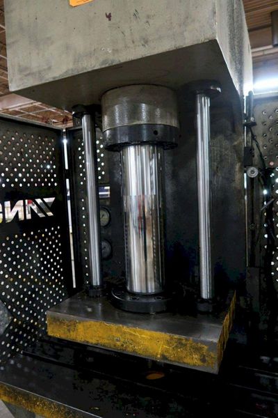 63 TON YANGLI 2018 GAP FRAME HYDRAULIC PRESS