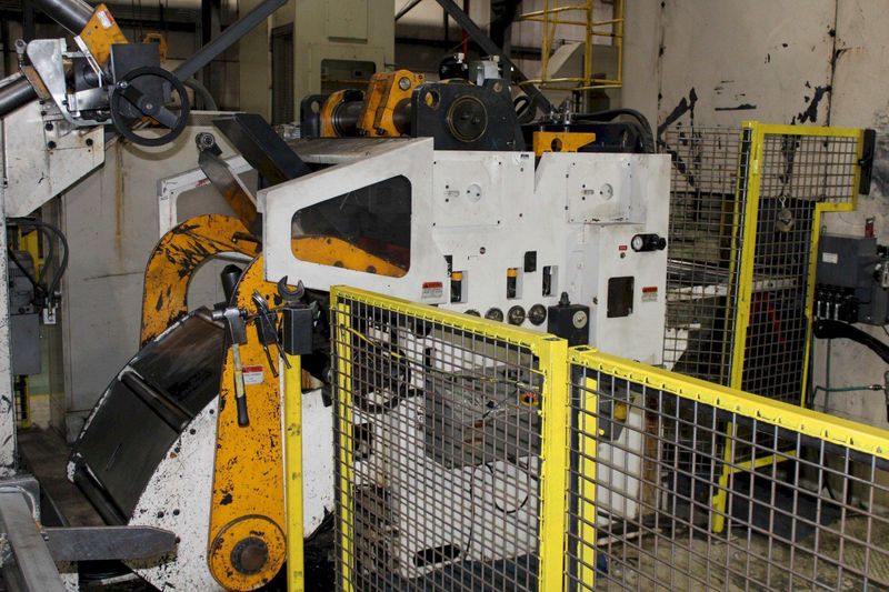 14,000 LB x 39.37 x .031-.356 ORII SERVO FEED LINE