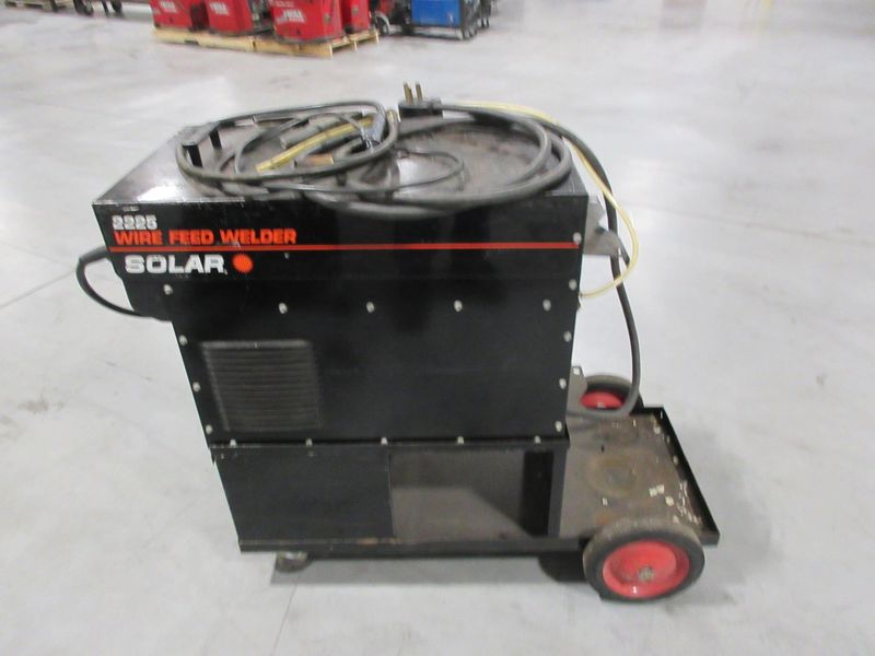 Solar 2225 industrial MIG  225-amp Wire Feed Welder, Single Phase 208/220V Power Source, with Accessories- Auction Item
