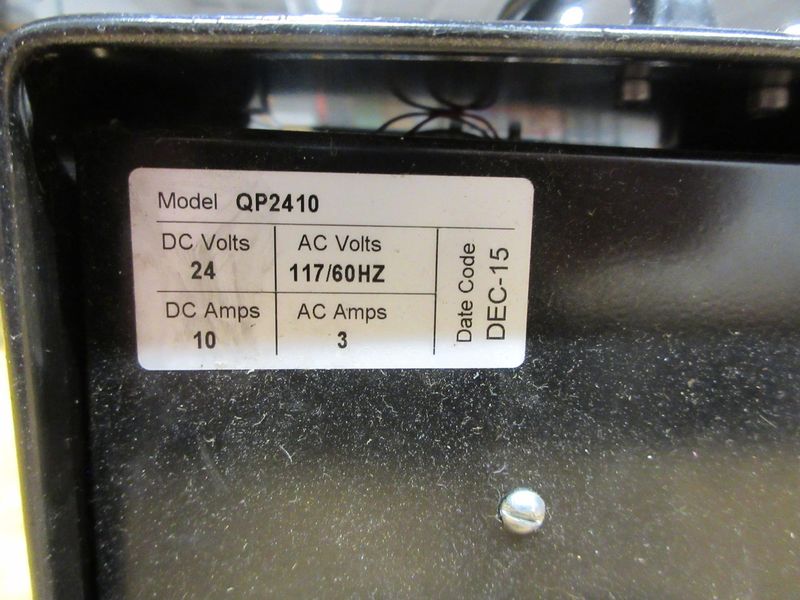 Quick Charge Corp, QP2410 Portable Battery Charger, 24 Volt 10 Amp - Auction Item