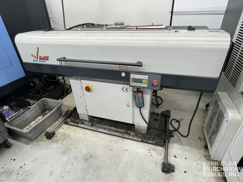 2009 DOOSAN Lynx 220LMA CNC Lathe w/ Live Milling #8402 #2