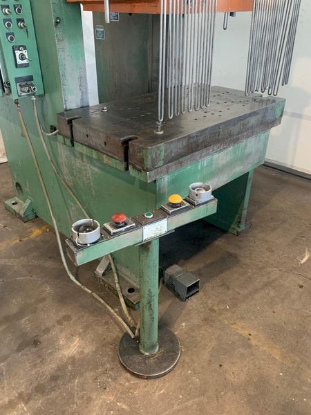 ROTO FINISH DEBURRING & FINISHING MACHINE: STOCK #77162