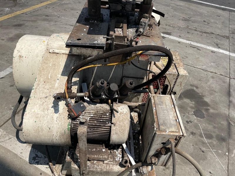 10 TON ARDCOR 2 POST CUOFF PRESSES: STOCK #78430