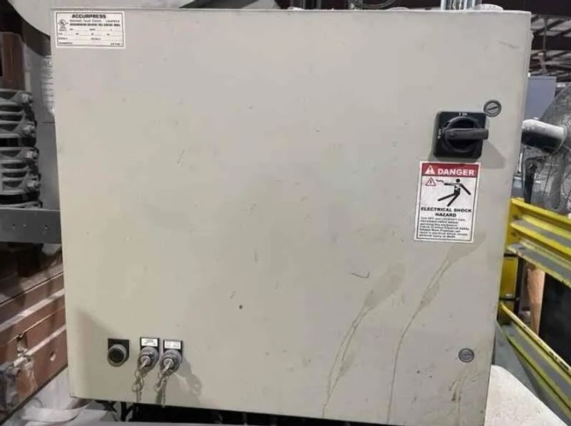 2006 Accurpress 713014 Press Brake (#6055)