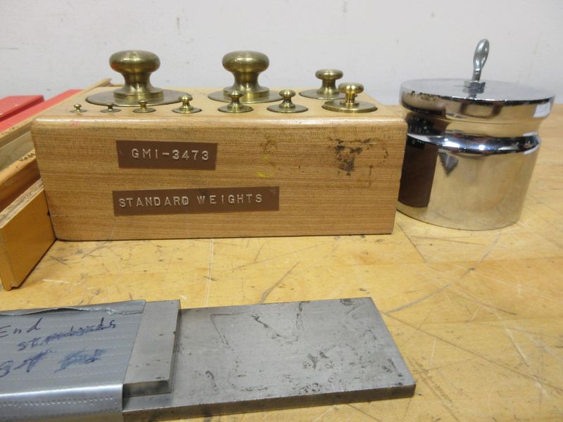 Standard & Weights Set, Micrometer Standards Assorted Lengths, Micrometers Parrells  - Auction Item