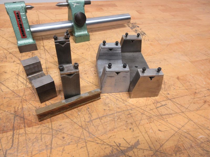Tool Makers Vise 2.375" W x 2.25" Opening, Taft-Peirce Bench Centers 7" Max Length, Assorted Small Fixture Blocks- Auction Item