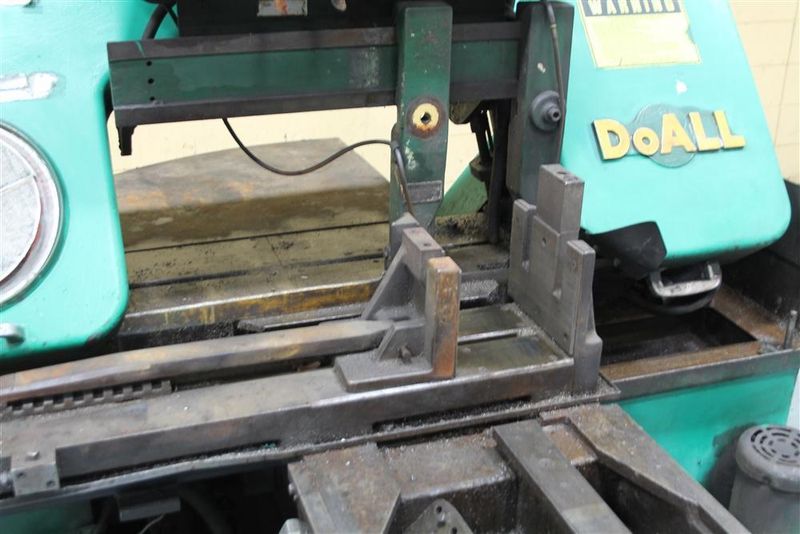 12' X 20' DOALL AUTOMATIC FEED HORIZONTAL SAW: STOCK 59766