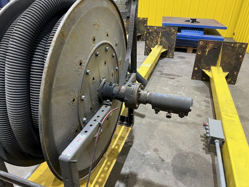 40 HP x 4 STATION CLEAN AIR TECHNOLOGIES / EUROVAC INDUSTRIAL TRANSIT & BUS CENTRAL VACUUM SYSTE