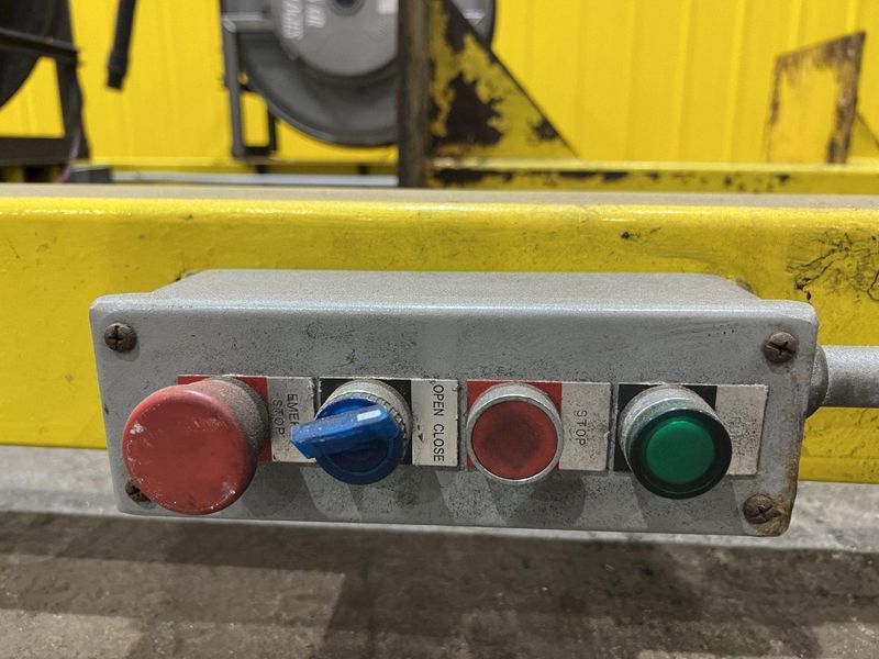 40 HP x 4 STATION CLEAN AIR TECHNOLOGIES / EUROVAC INDUSTRIAL TRANSIT & BUS CENTRAL VACUUM SYSTE