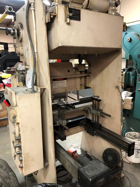 20 Ton x 4' Wysong H-2052 Hydra-Mechanical CNC Press Brake