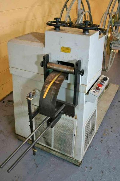 5-1/2' X 19 ROLL BRUDERER STRAIGHTENER & COIL REEL: STK #19775