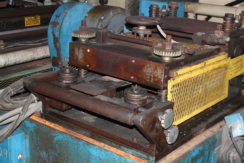 TISHKEN 12' ROLL STRAIGHTENER: STOCK #61590