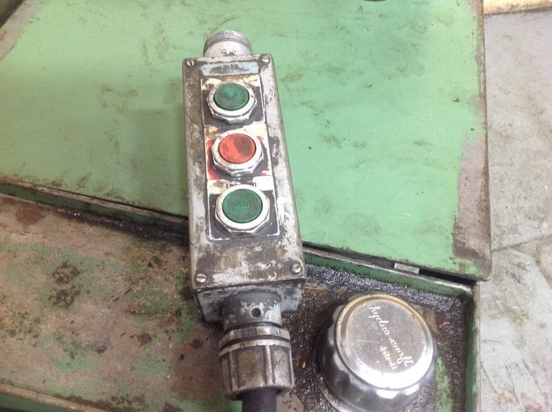 LAMINA DRILL PORTABLE MAGNETIC DRILLING & TAPPING MACHINE: STOCK 65526