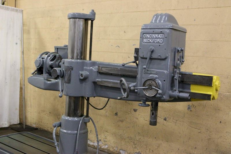4' X 9' CINCINNATI DUAL BASE RADIAL DRILL: STOCK 67012