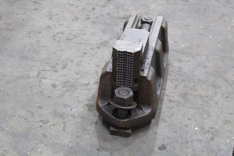 7-1/2' X 2-1/2' CHUCK JAWS: STOCK 72353