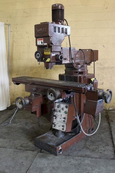 4HP INDUMA MODEL #4SA RAM TYPE VERTICAL MILL: STOCK #73329