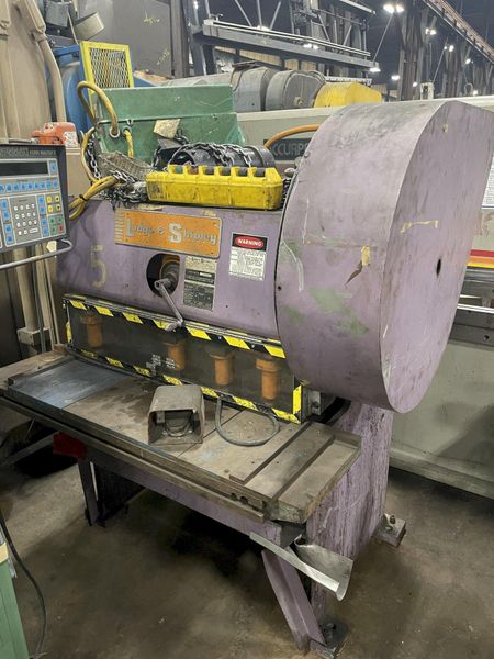 40 "X 12 GA LODGE & SHIPLEY POWER SQUARING SHEAR: STOCK #73235