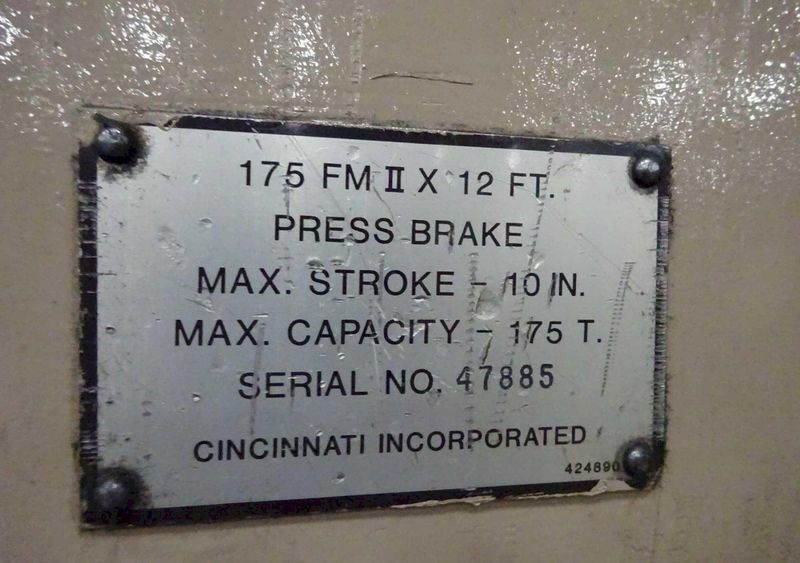 175 TON X 14' CINCINNATI MODEL #FORM MASTER CNC HYDRAULIC BRAKE: STOCK #73094
