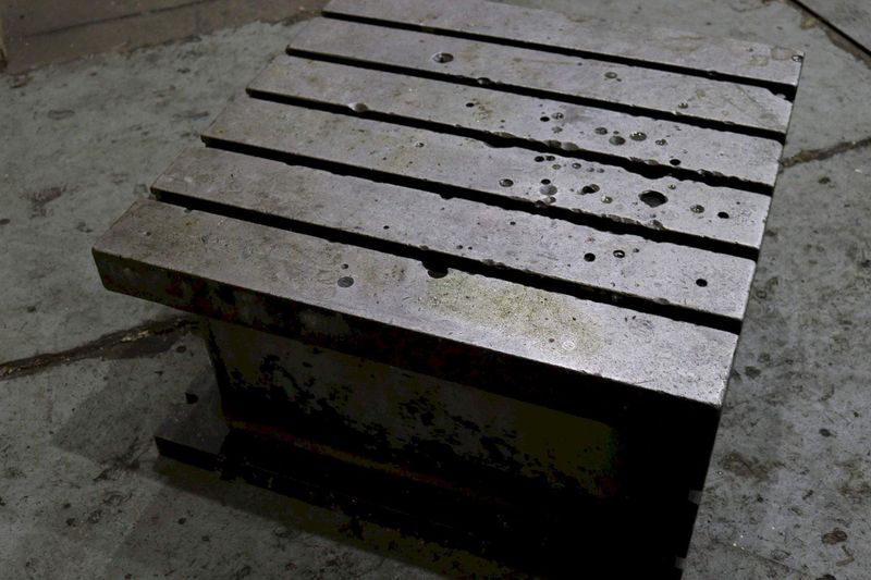 35' X 35' X 18' CUSTOM BOX DRILL TABLE: STOCK #73090