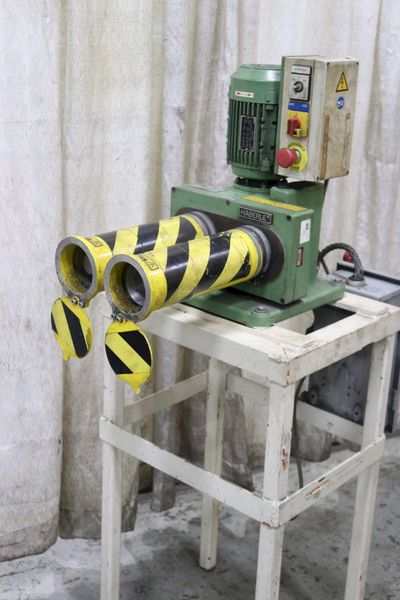 HABERLE MODEL HR302 PIPE DE-BURRING MACHINE: STOCK # 73097