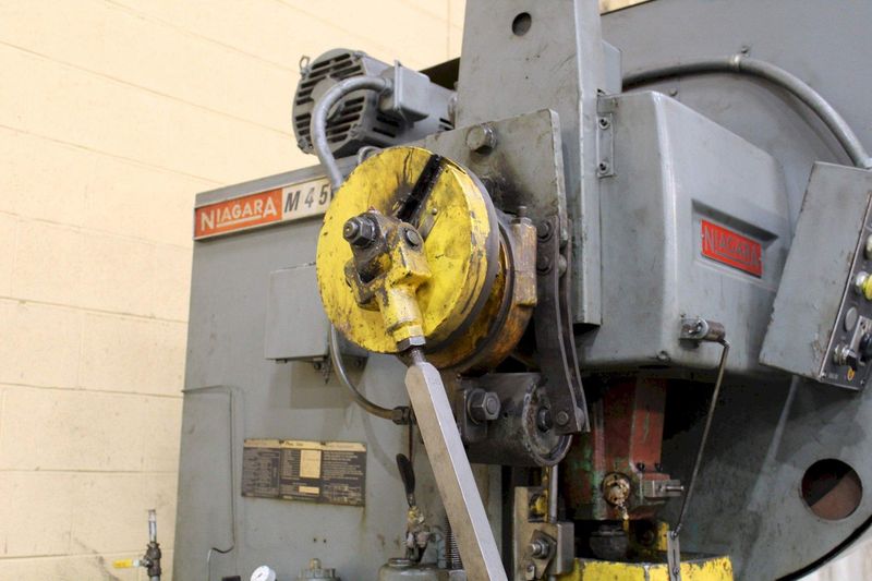 45 TON NIAGARA OBI PRESS MODEL #M45 STOCK #71685