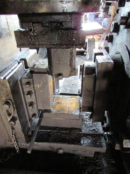 320 TON ERIE FOUNDRY HYDRAULIC DUAL RAM BANDING PRESS : STOCK #68109