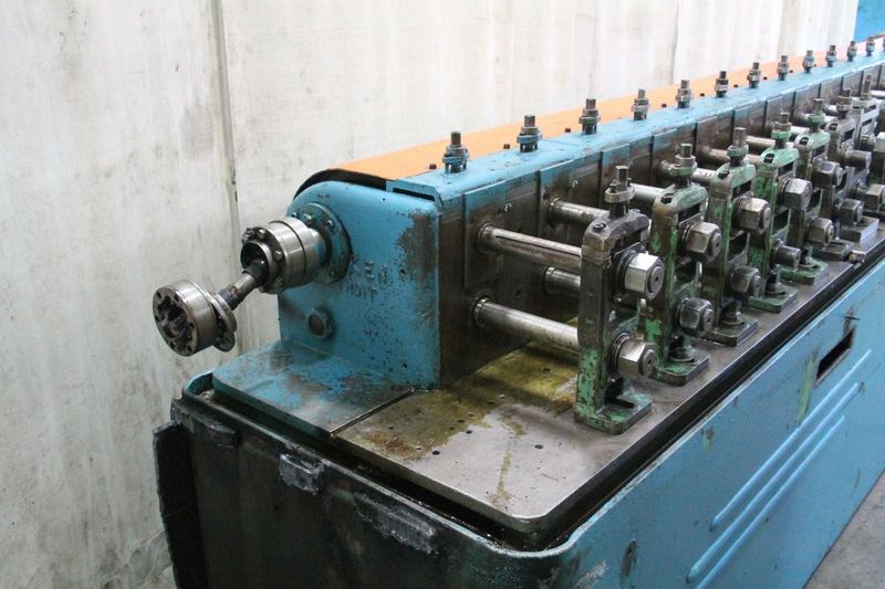 16 STAND X 1.5' TISHKEN ROLLFORMER: STOCK 65878