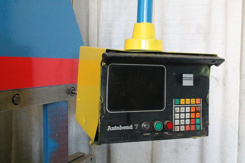 230 TON X 16' NIAGARA HYDRAULIC PRESS BRAKE: STOCK#65484