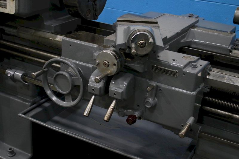 18" SWING X 30" LODGE AND SHIPLEY ENGINE LATHE STOCK #64368