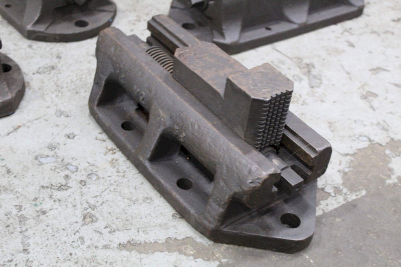 7-1/2' X 3' CHUCK JAWS: STOCK 71202