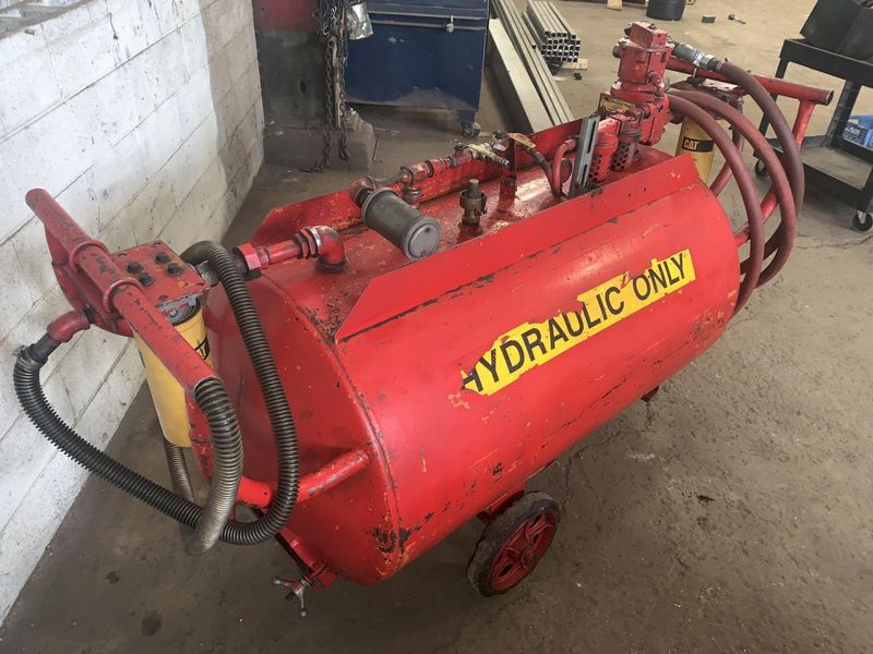 50 GALLON MOBILE PNEUMATIC FLUID TRANSFER TANK: STOCK #12292