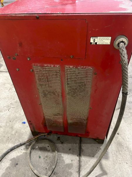 LINCOLN SQUARE WAVE TIG-350 WELDER: STOCK #18493