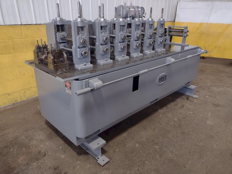 6  STAND x 1.5'  YODER MODEL M1-1/2 ROLLFORMER WITH 12" ROLL SPACE: STOCK #17190