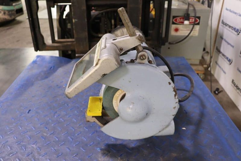 Cincinnati 106 FHA 8″ 3/4HP Double End Pedestal Grinder