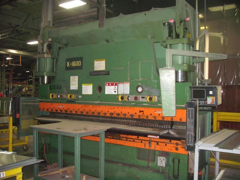 230 TON X 12' CINCINNATI HYDRAULIC PRESS BRAKE: STOCK #57269