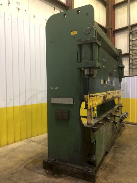 230 TON X 14' CINCINNATI MODEL #230CBX12 HYDRAULIC PRESS BRAKE: STOCK 16875
